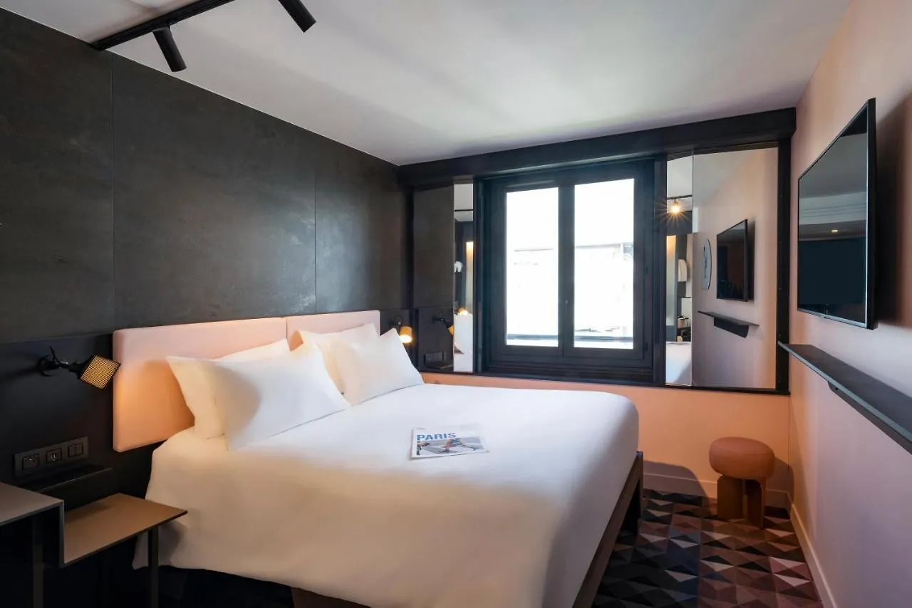 فندق Tribe Paris Batignolles