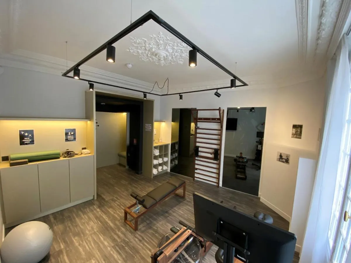 Tribe Paris Batignolles Hotel