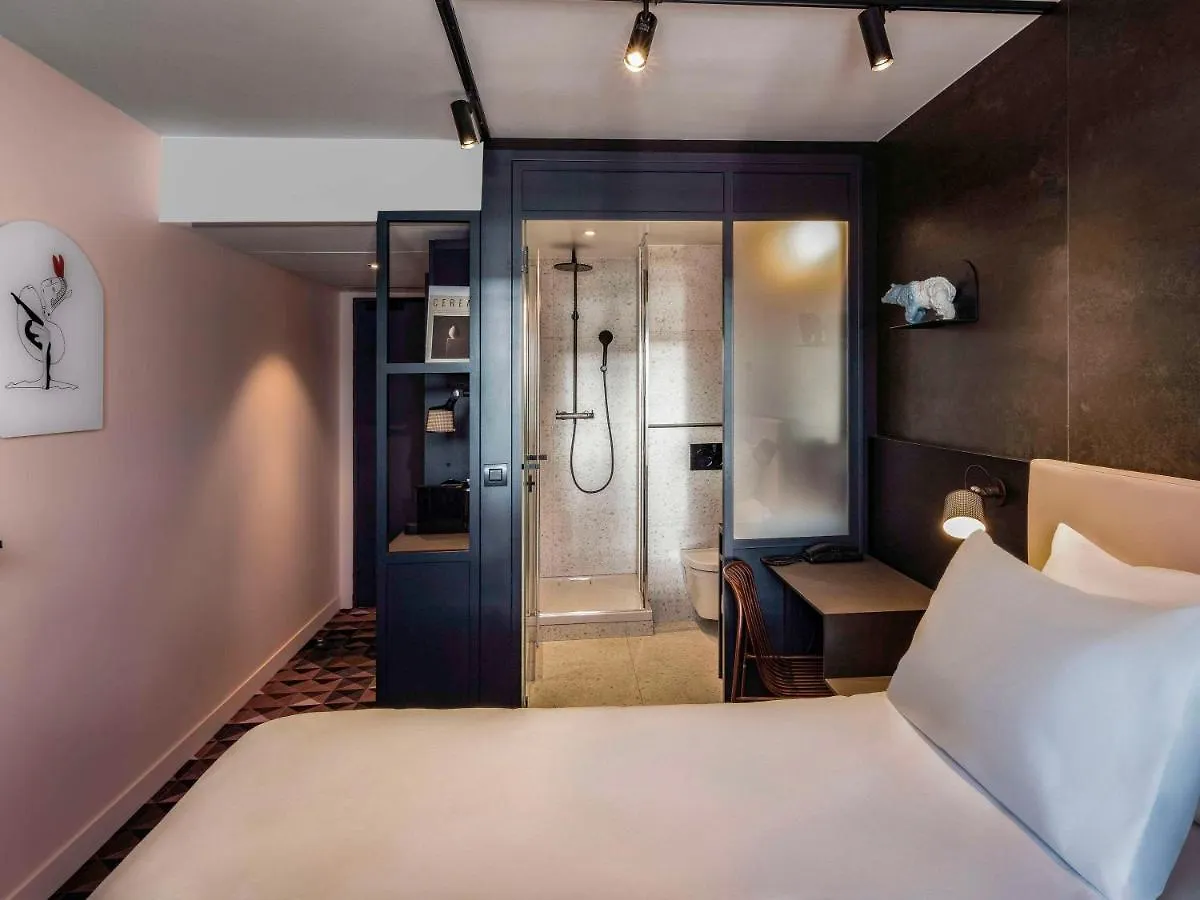 Tribe Paris Batignolles Hotel 4*,  France