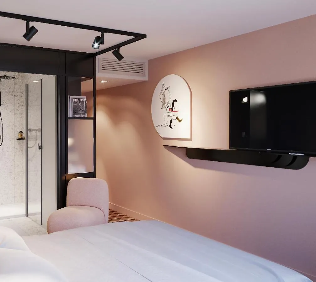 ホテル Tribe Paris Batignolles 4*,